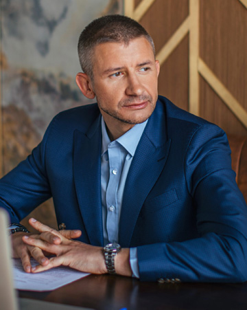 Dr. Mikhail Gaponov